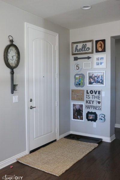 Entryway Gallery Wall